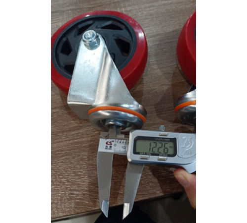 Колесо поворотное усиленное полиуретан SCMh 55 125 мм под болт